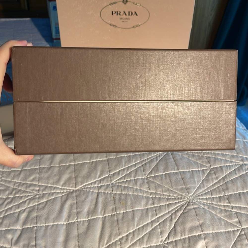 Louis Vuitton Large Box - Picture 11 of 15